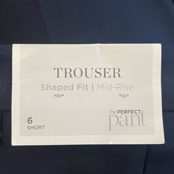 NWT Christopher & Banks Shaped fit Mid-rise Trouser Pants size 6 Short - Picture 4 of 5